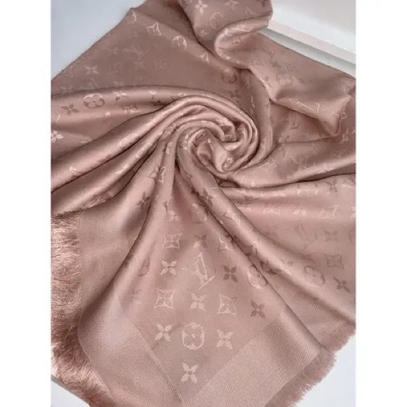 NWT Louis Vuitton Monogram Classic Shawl - Kraft - Picture 2 of 4